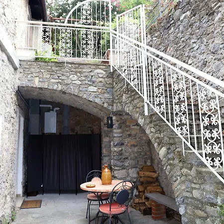 Dimora Eirek Apartment Zuccarello Exterior photo